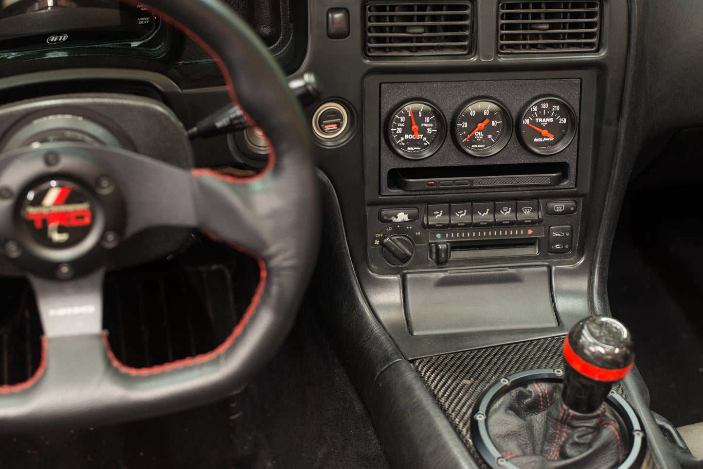 Universal Double-DIN Gauge Panel with Phone Storage Slot